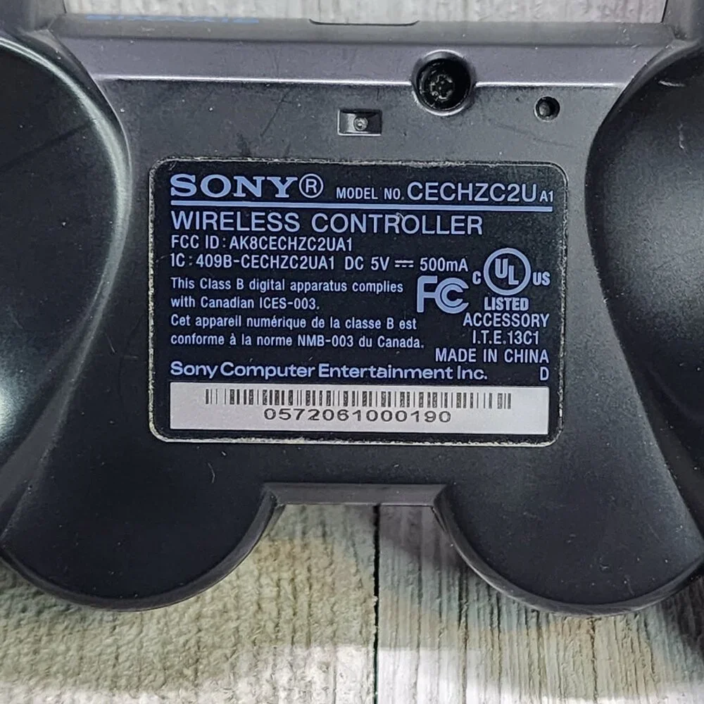 Sony PlayStation Wireless Controller DualShock CECHZC2U Black - For Parts Only!